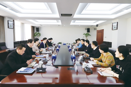 图为座谈现场。（《中国医药报》记者王宣淞 摄）.jpg