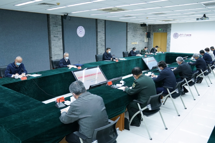 3月2日，中共中央总书记、国家主席、中央军委主席习近平在北京考察新冠肺炎防控科研攻关工作。
