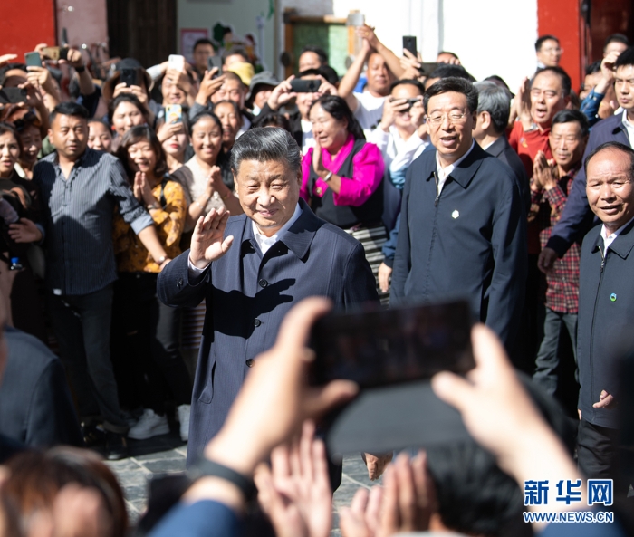 习近平在西藏考察