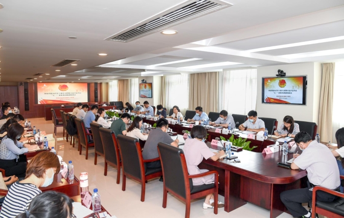 图为座谈会现场。王国庆 摄 图为座谈会现场。王国庆 摄